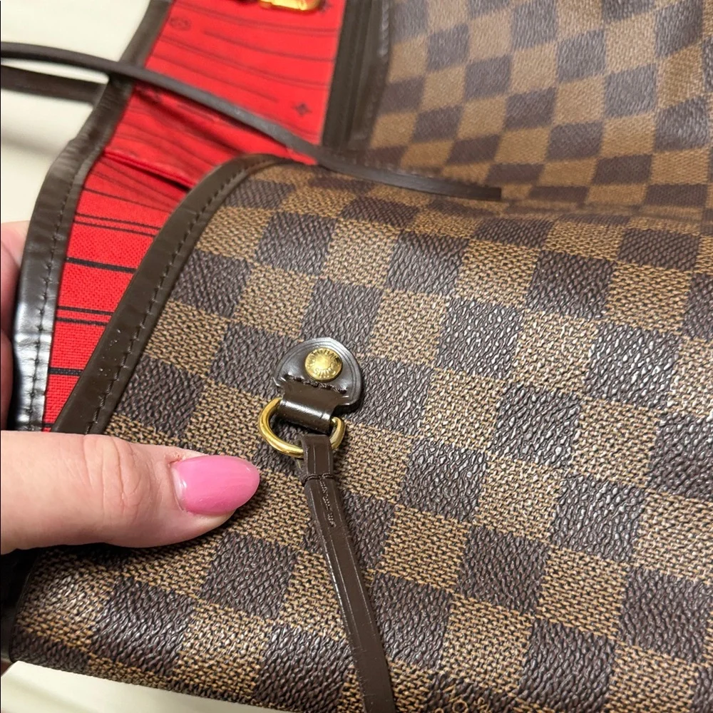 Louis Vuitton Neverfull GM - Picture 10 of 16